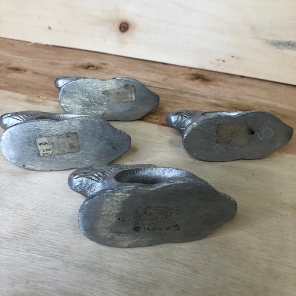 Silver bunny napkin rings - Picture 3 of 5